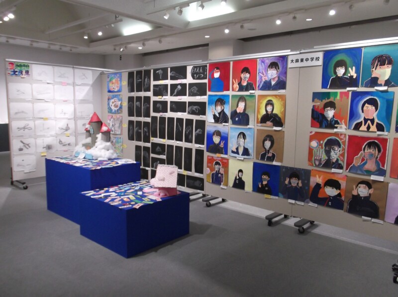 江別市 中学校美術部合同展